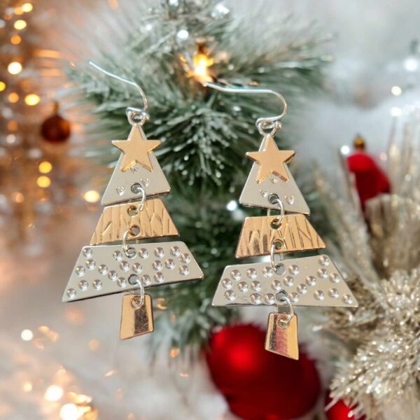 LJCHG101 Linked Christmas Tree Earrings