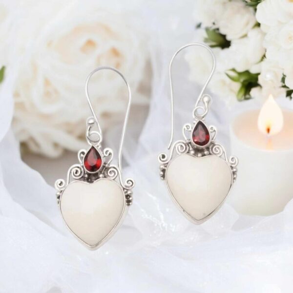 LJCE212 White Heart Red Teardrop Earrings