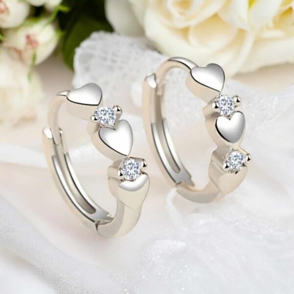 LJCE234 Trio Heart Lever Back Earrings